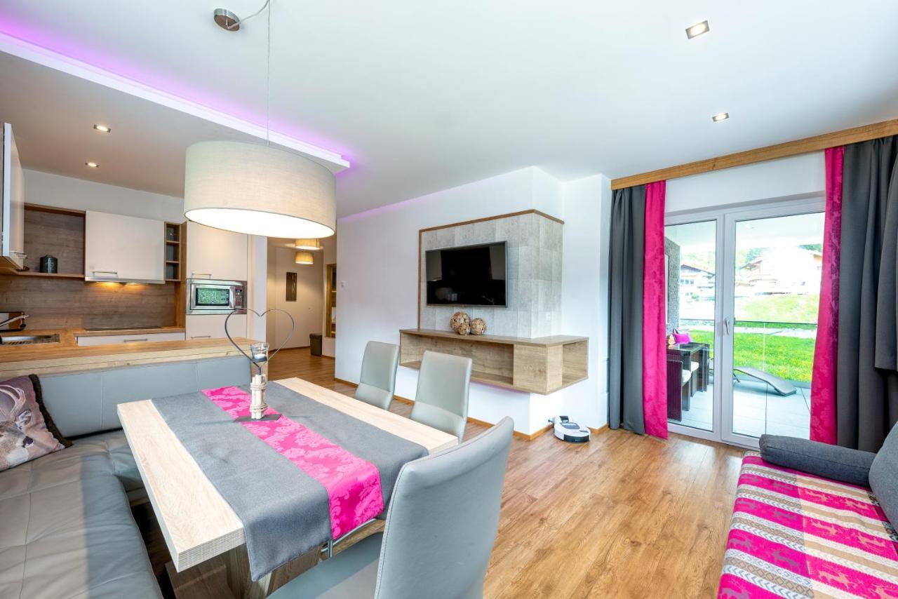 Ferienwohnung Apartart Mayrhofen Exterior foto