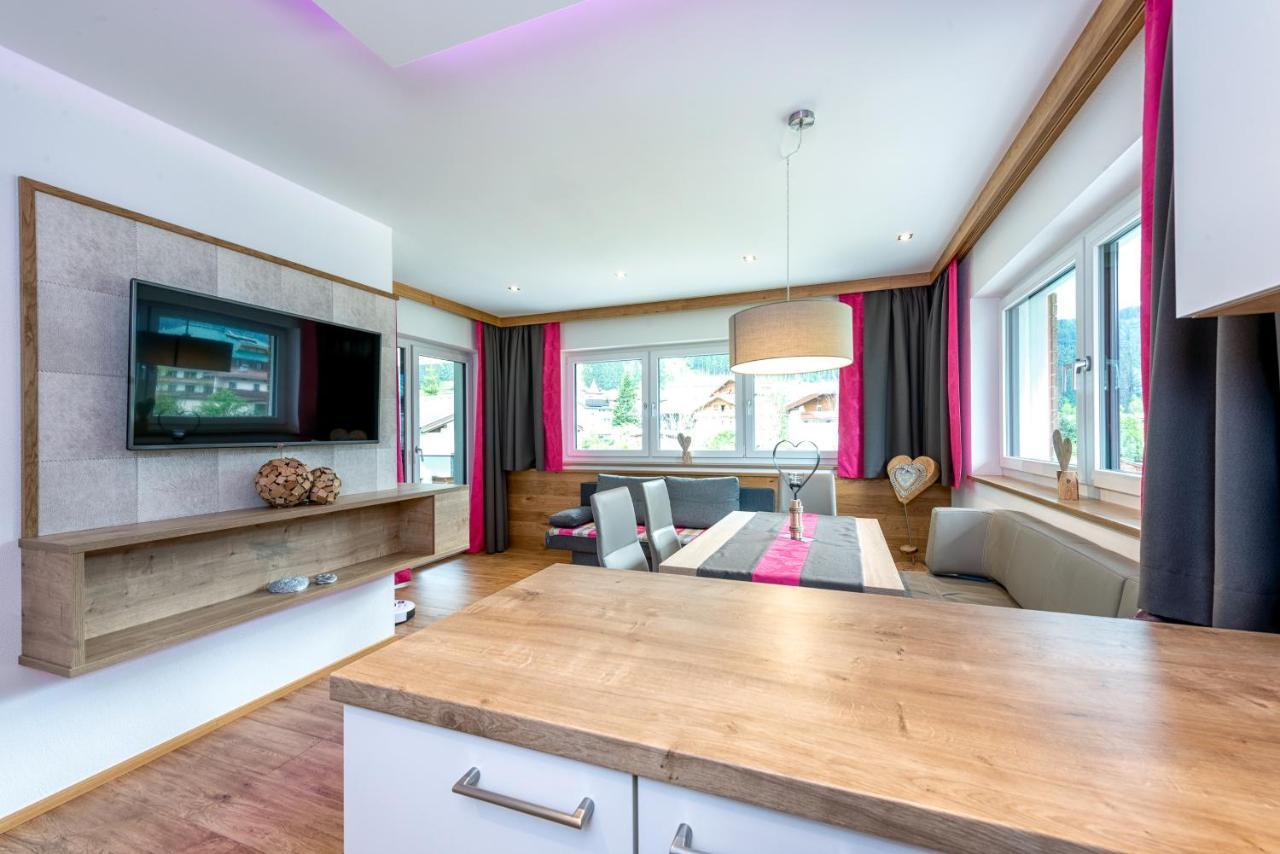 Ferienwohnung Apartart Mayrhofen Exterior foto